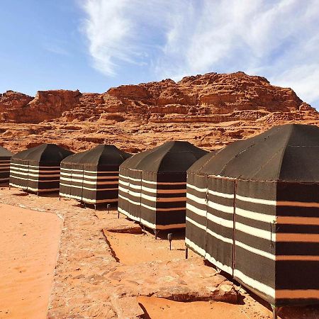 Wadi Rum Wanderlust Camp Экстерьер фото