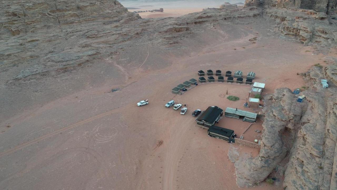 Wadi Rum Wanderlust Camp Экстерьер фото