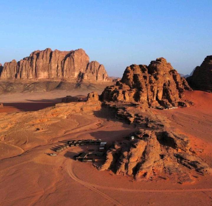 Wadi Rum Wanderlust Camp Экстерьер фото