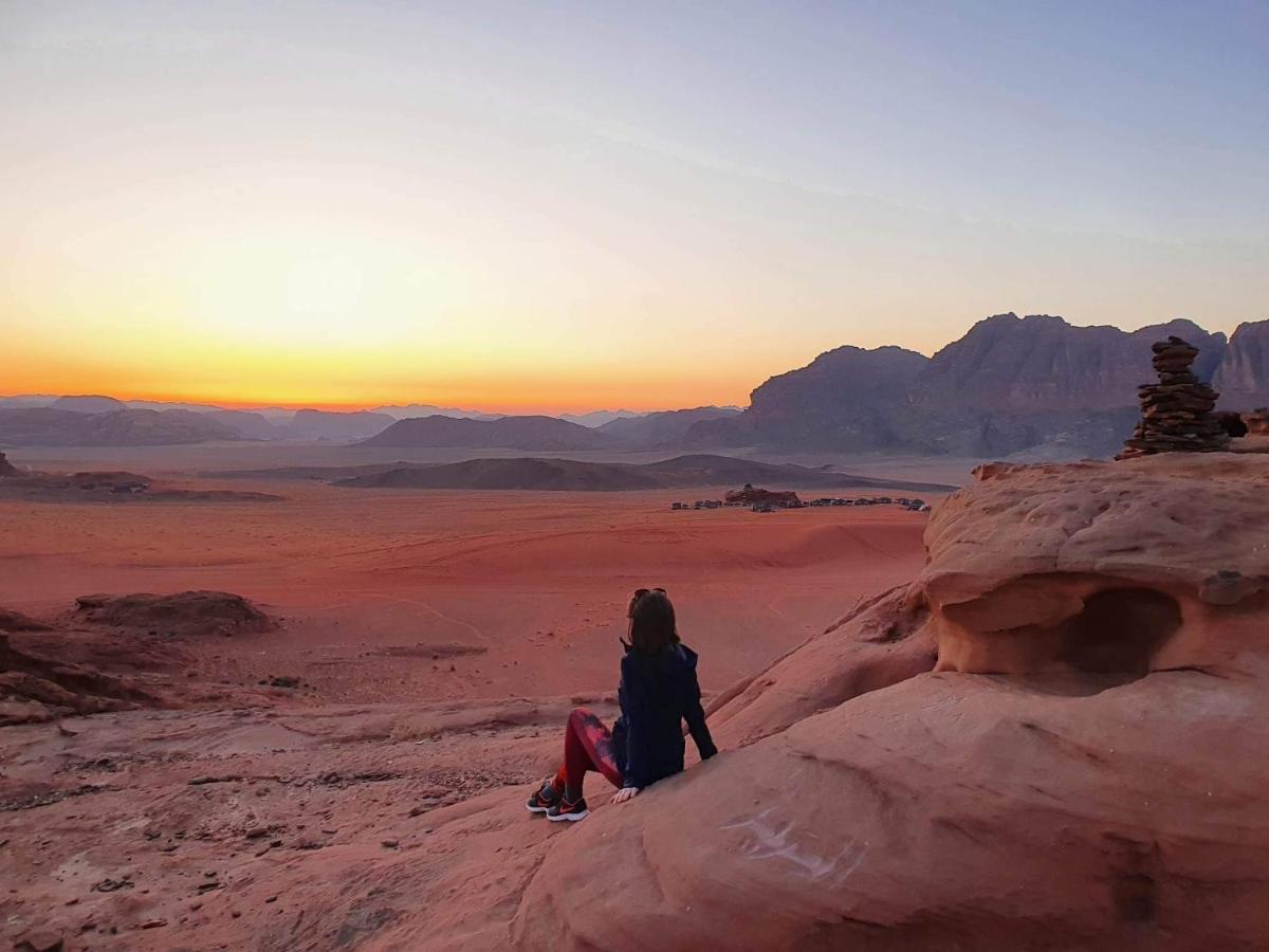 Wadi Rum Wanderlust Camp Экстерьер фото