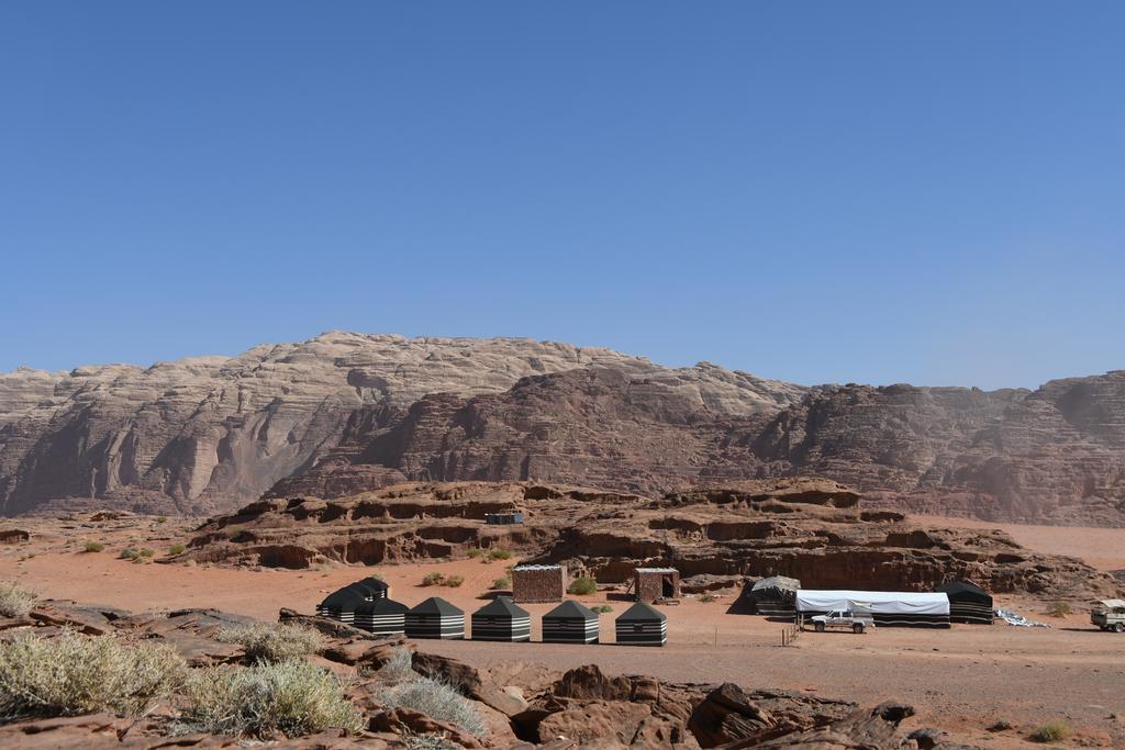 Wadi Rum Wanderlust Camp Экстерьер фото