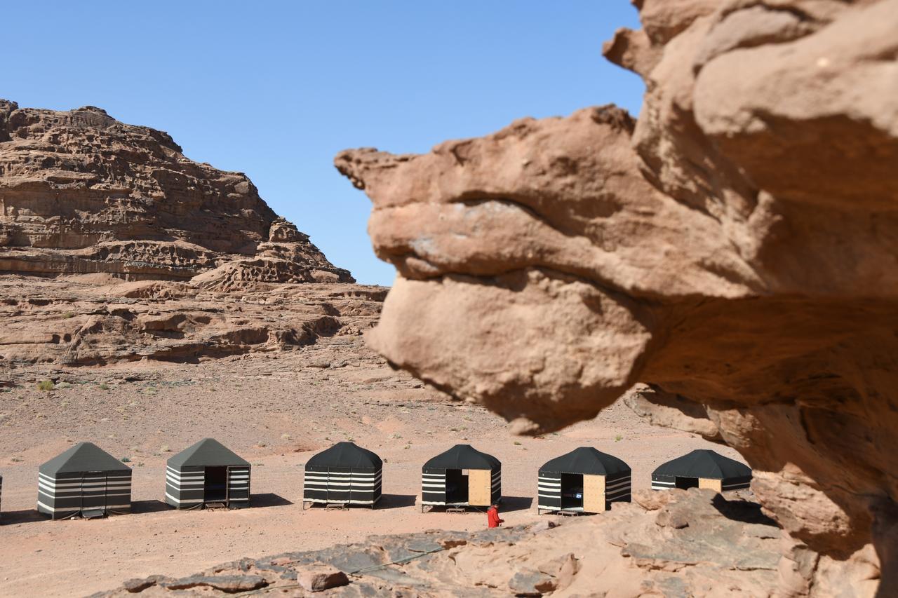 Wadi Rum Wanderlust Camp Экстерьер фото