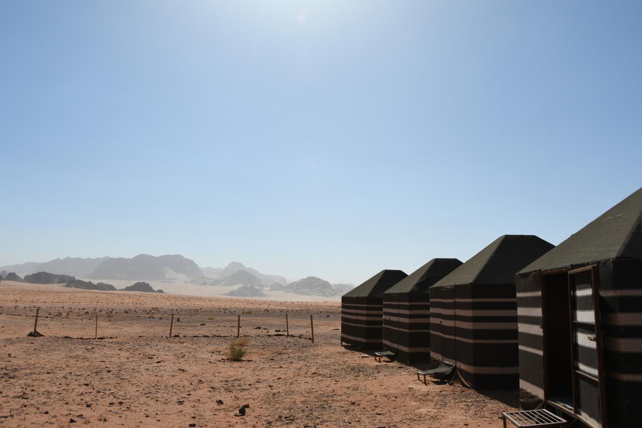 Wadi Rum Wanderlust Camp Экстерьер фото